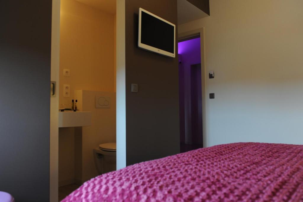 Charmehotel Saporis 3*